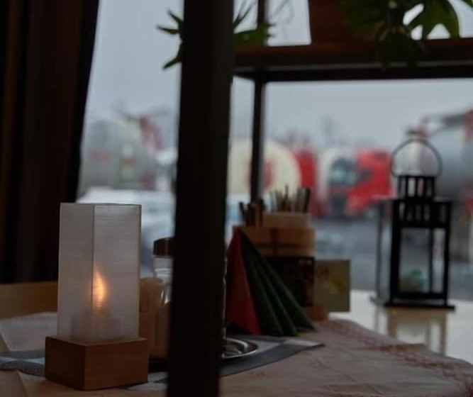 胶囊酒店 Auszeit Im Euro Rastpark Guxhagen