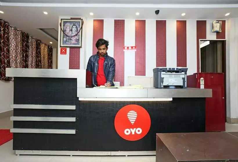 Oyo 11623 Hotel Shiva Palace