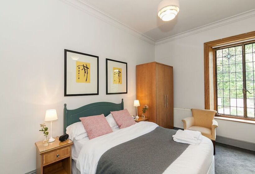 فندق Townhouse No 12