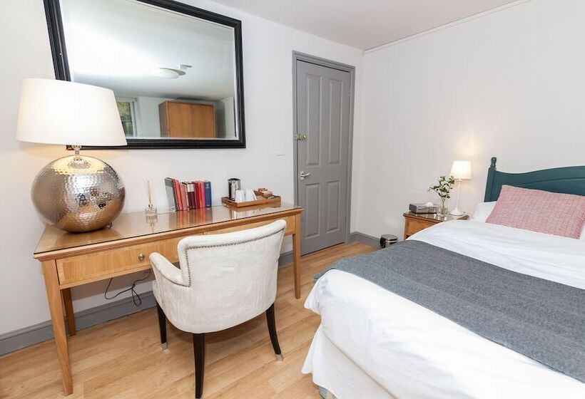 فندق Townhouse No 12