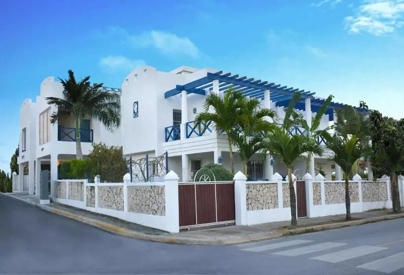 پانسیون Altea