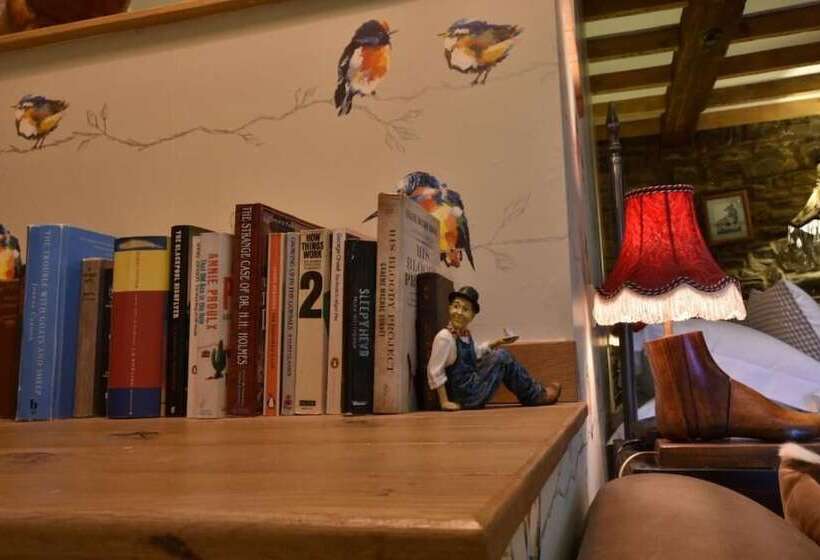 ベッドアンドブレックファースト Low Mill Guesthouse