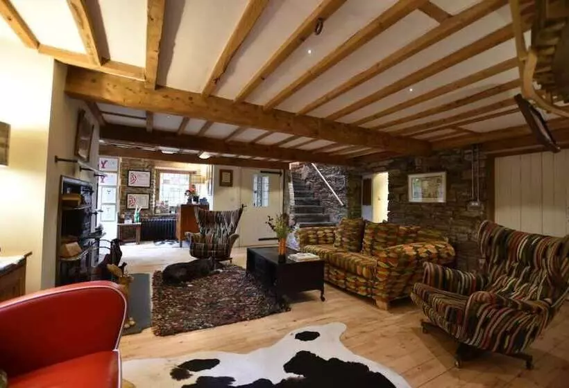 Aamiaismajoitus (B&B) Low Mill Guesthouse