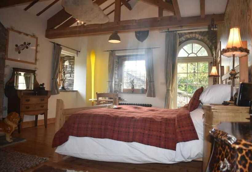 ベッドアンドブレックファースト Low Mill Guesthouse