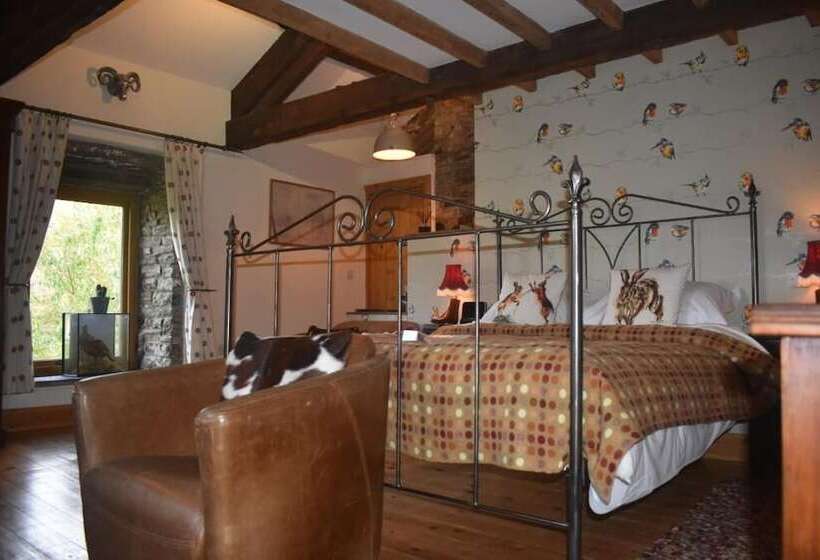 ベッドアンドブレックファースト Low Mill Guesthouse