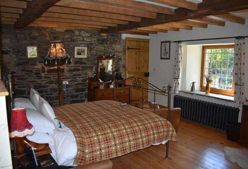 ベッドアンドブレックファースト Low Mill Guesthouse