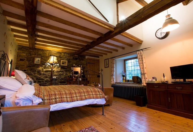 ベッドアンドブレックファースト Low Mill Guesthouse