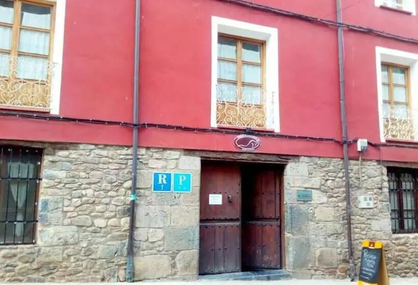 Retkeilymaja Restaurante La Posada De Santa Rita