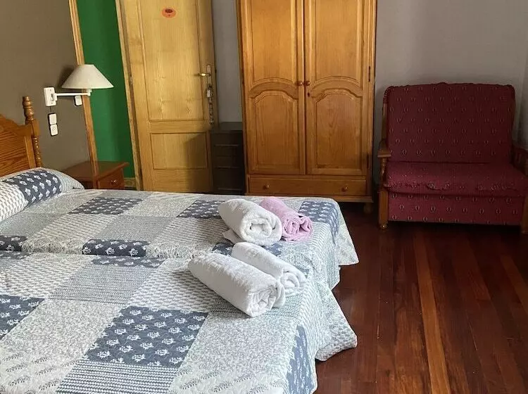 Retkeilymaja Restaurante La Posada De Santa Rita