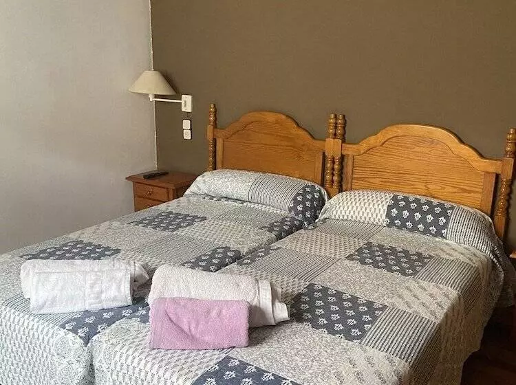 Retkeilymaja Restaurante La Posada De Santa Rita