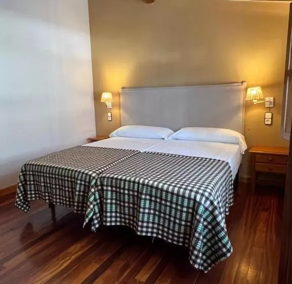 Retkeilymaja Restaurante La Posada De Santa Rita