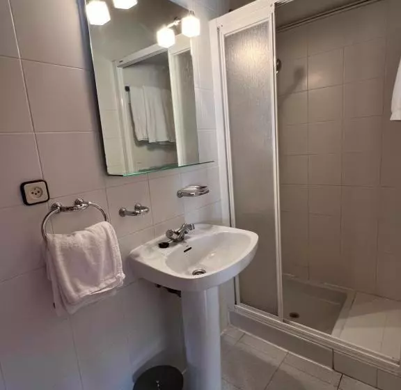 Retkeilymaja Restaurante La Posada De Santa Rita