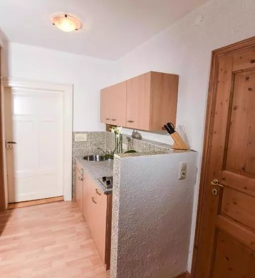 Majatalo Jagdschloss Fahrenbühl Hotel Garni