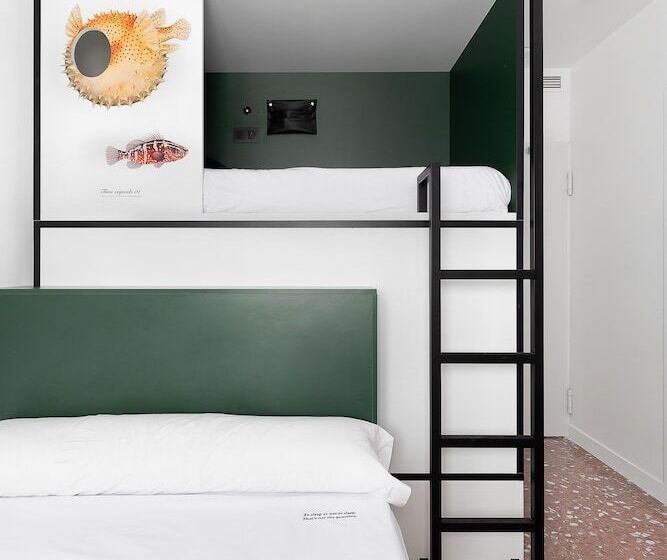 2060 The Newton Hostel