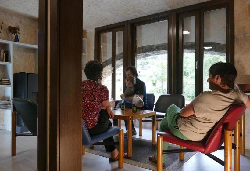 هاستل Hostería De Curtidores