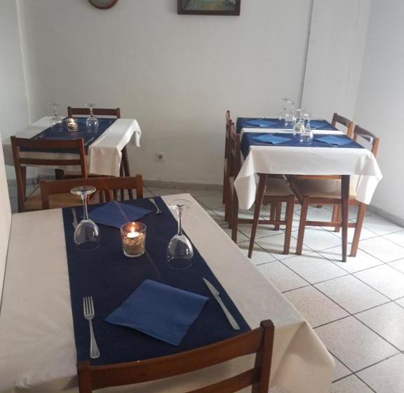 پانسیون Hostal Pancheta