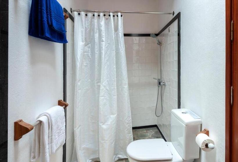 تختخواب و صبحانه Villa El Inti