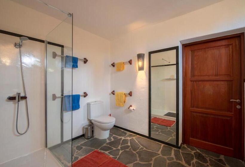 تختخواب و صبحانه Villa El Inti