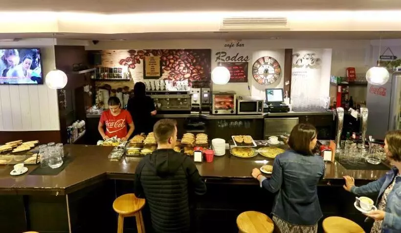 Majatalo Hostal Rodas Pamplona