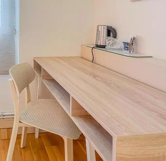 Majatalo Hostal Rodas Pamplona