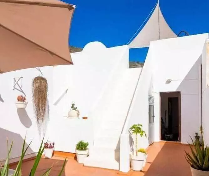 ベッドアンドブレックファースト Casa Dona Carmela Guesthouse  Adults Only