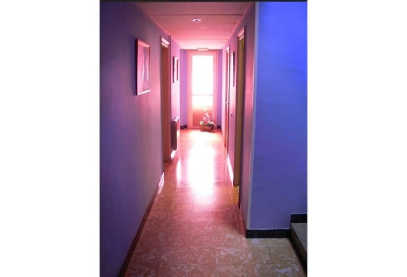 پانسیون La Fonda Llobera