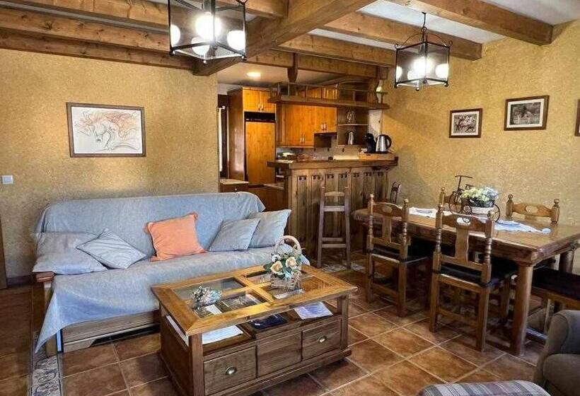 בית מלון כפרי El Sobrao De Gredos