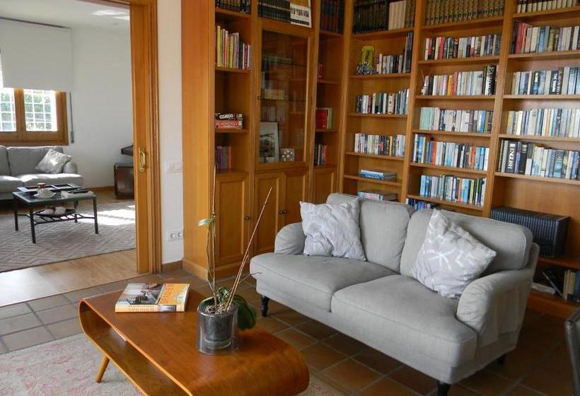 پانسیون Gavina Mar