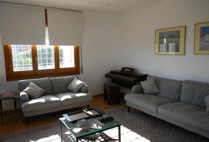 پانسیون Gavina Mar