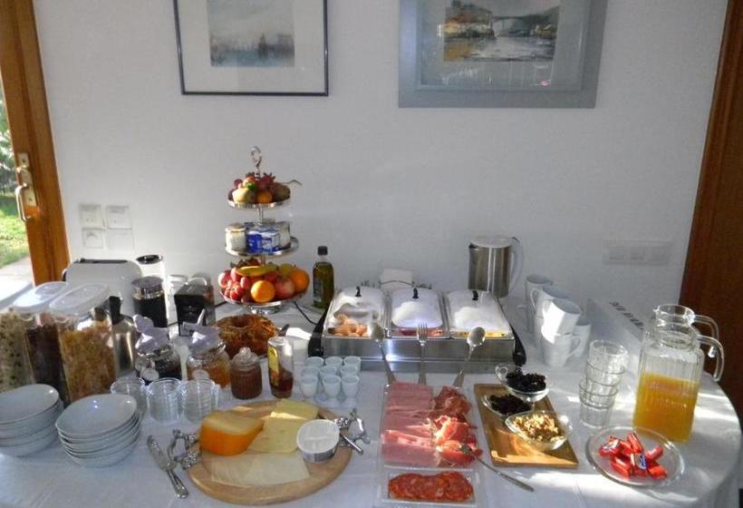 پانسیون Gavina Mar