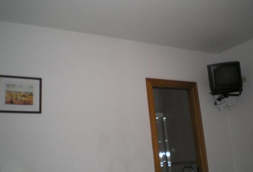 펜션 Hostal Maurin