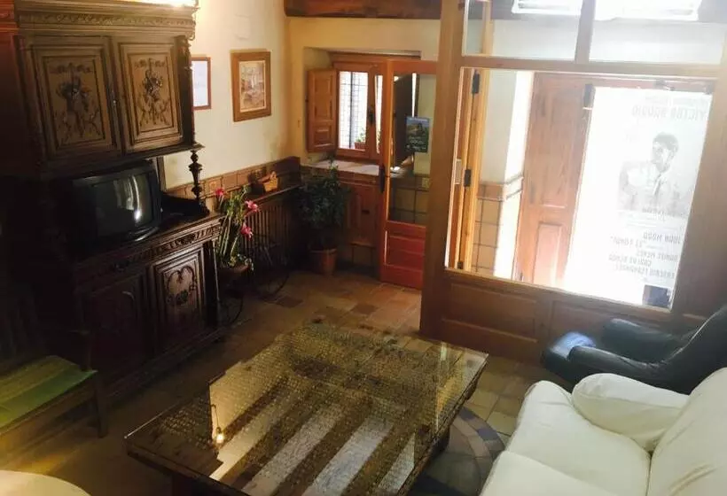 Majatalo Hostal Posada La Panadera