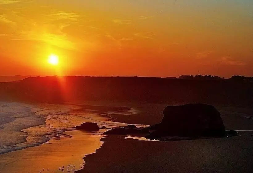 پانسیون Hostal Restaurante Parajes