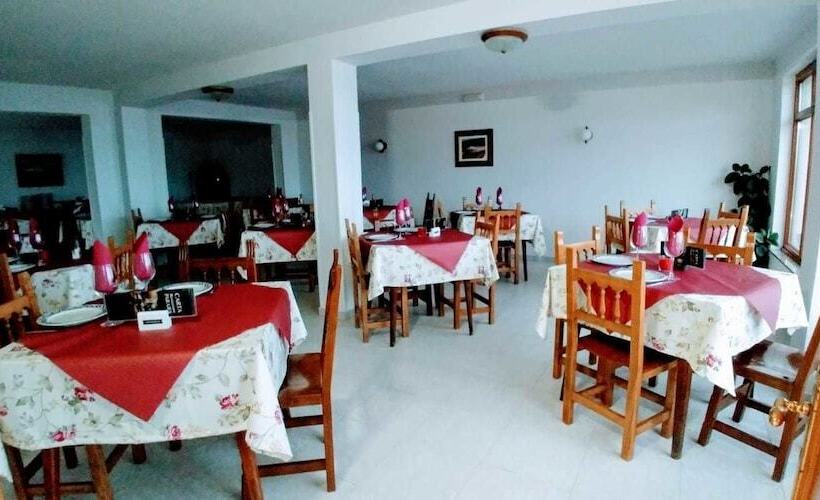 פנסיון Hostal Restaurante Parajes
