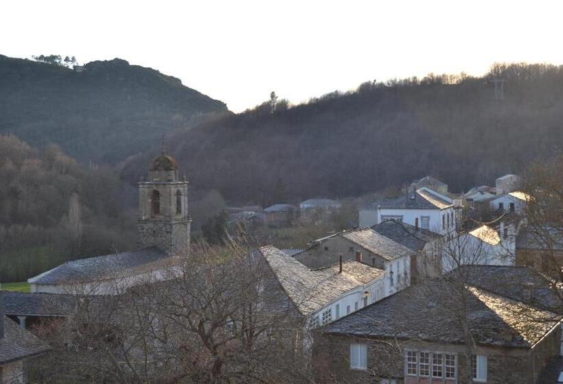 Pension Albergue Lemos