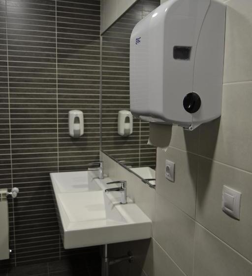 Pension Albergue Lemos