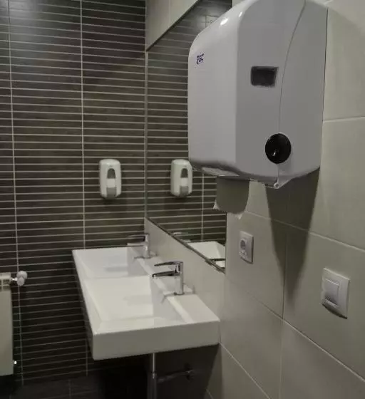 Pension Albergue Lemos