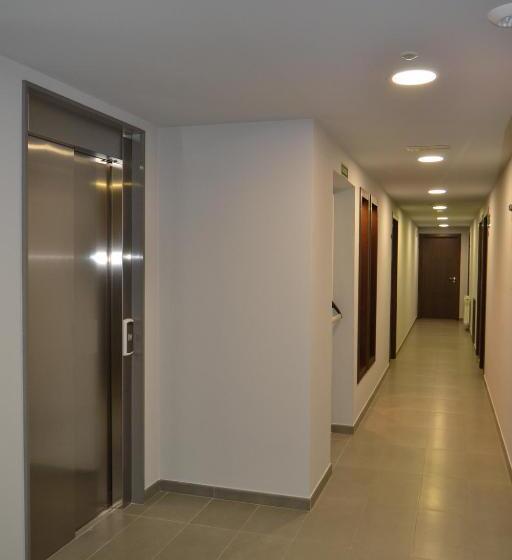 Pension Albergue Lemos