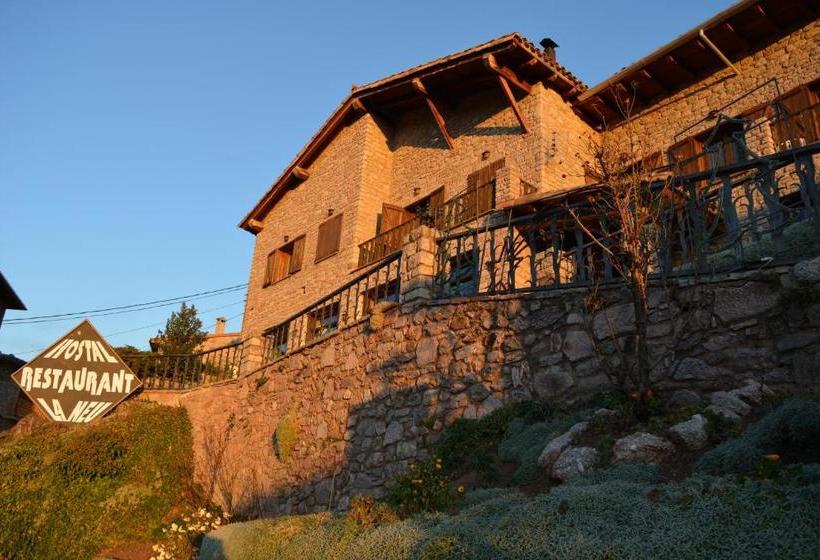 فندق صغير Hostal La Neu