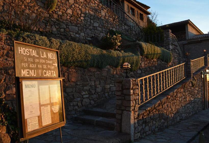 فندق صغير Hostal La Neu