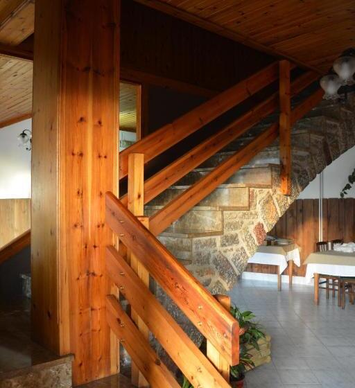 فندق صغير Hostal La Neu