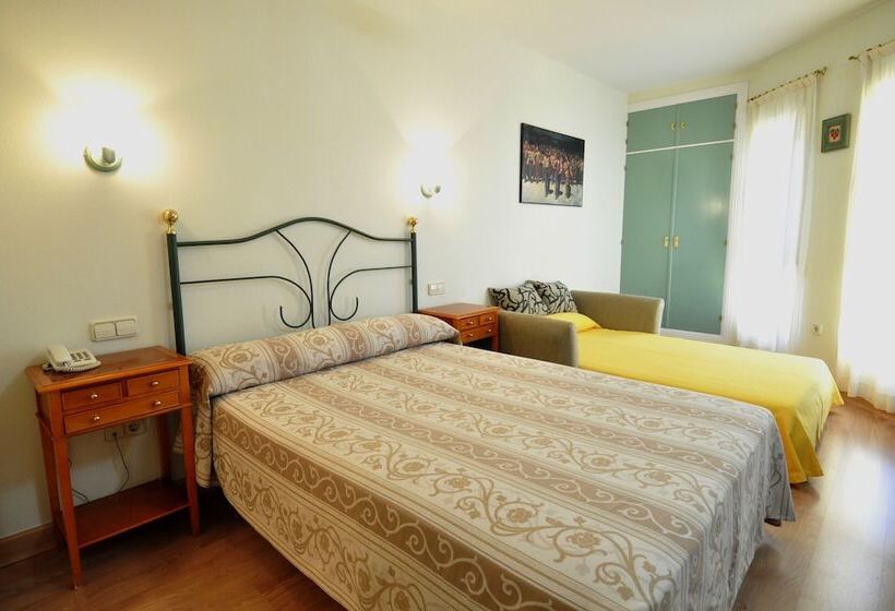 Apartamentos Aralso Sotillo