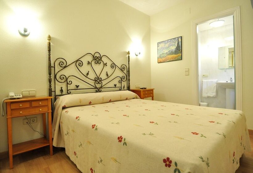 Apartamentos Aralso Sotillo
