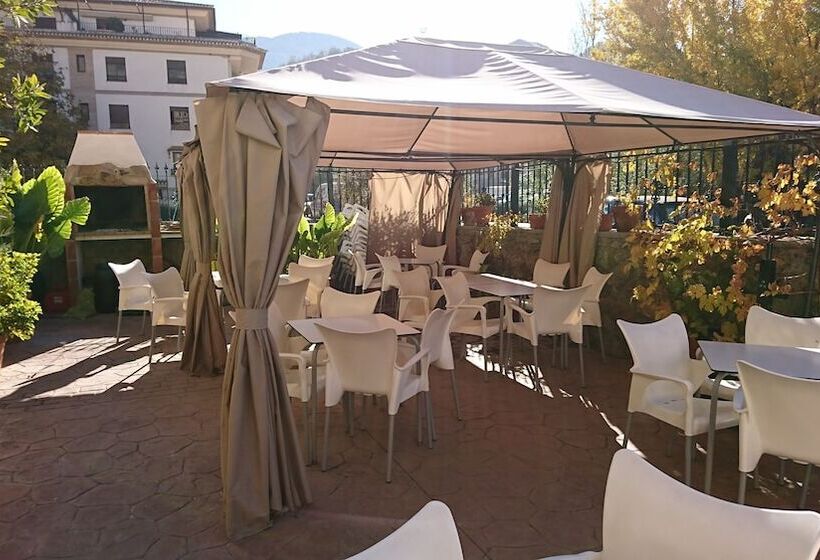 פנסיון Hospedería Los Cahorros