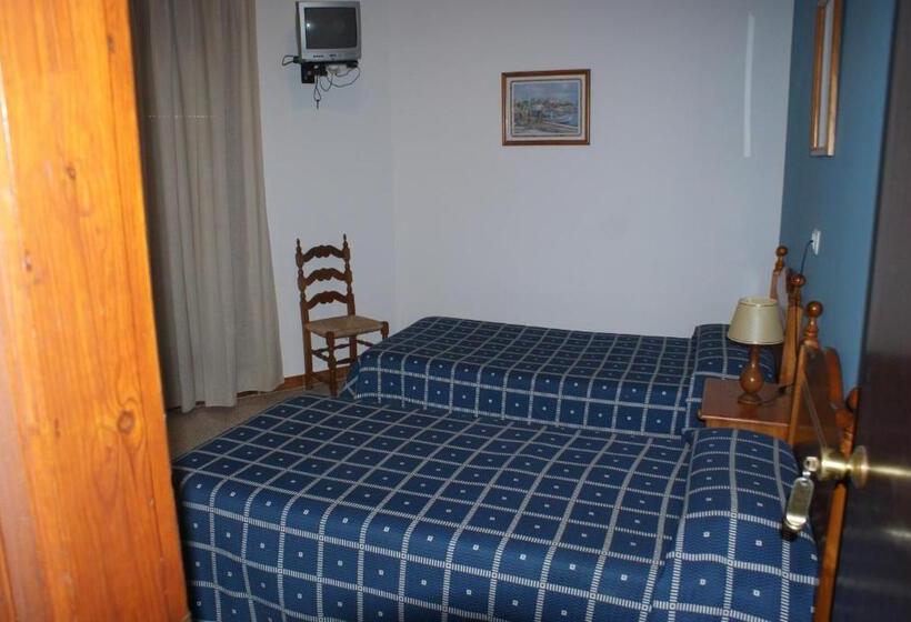 پانسیون Hostal Gran Sol