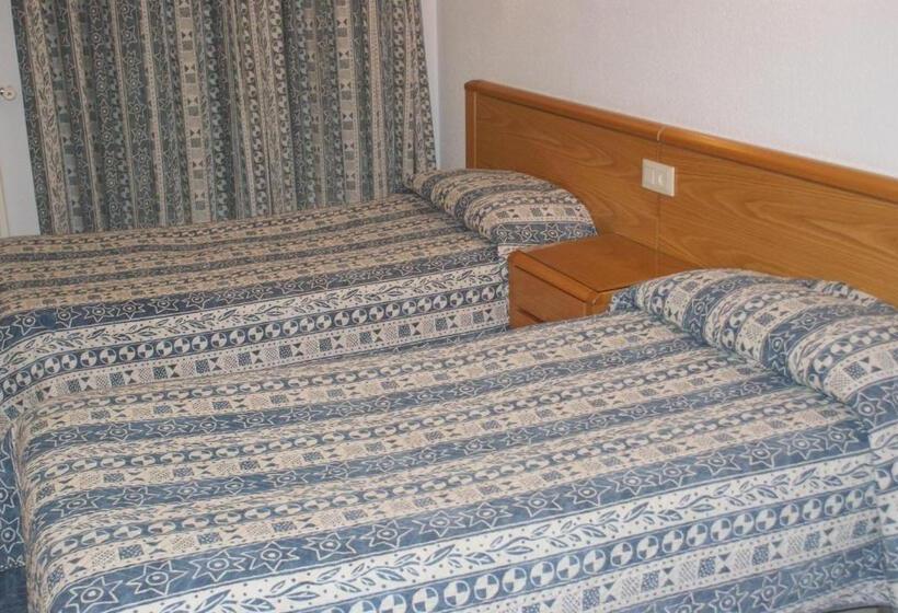 پانسیون Hostal Gran Sol