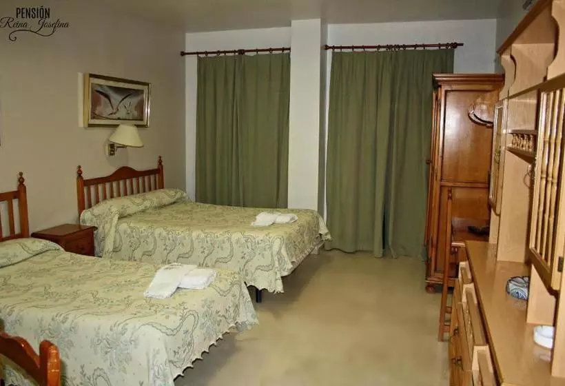 Pension Reina Josefina