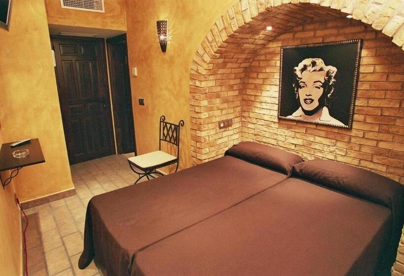 펜션 Hospedería El Convento