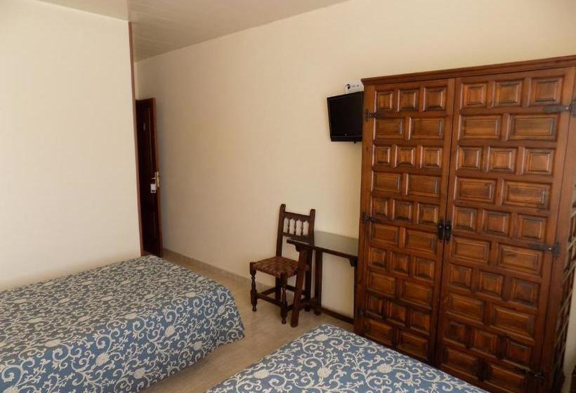 膳宿费 Hostal Amigo