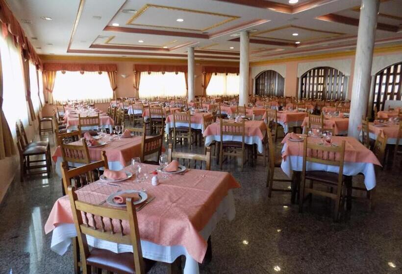 膳宿费 Hostal Amigo